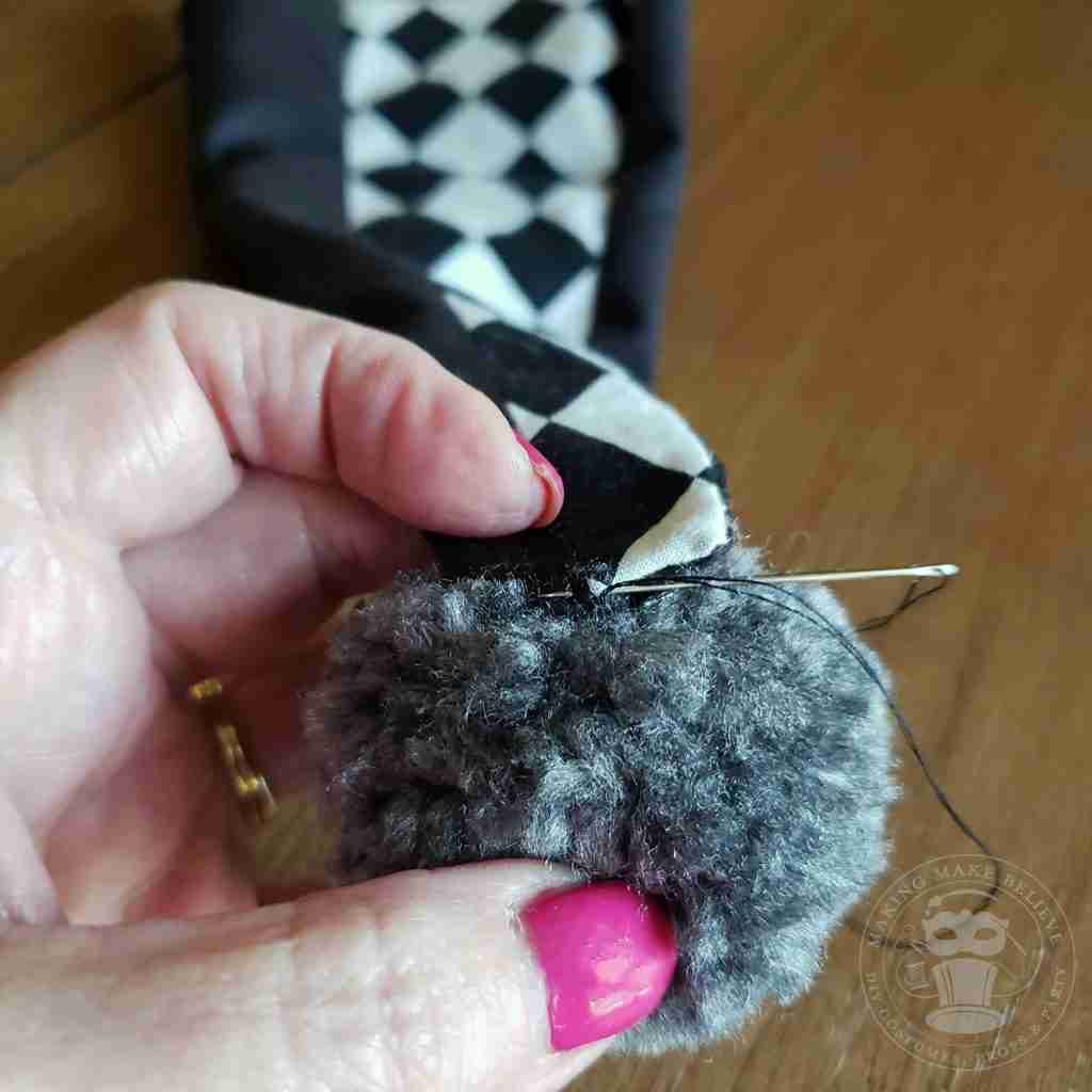 Attach Pom Pom