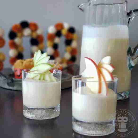 Bewitching Apple Brew Halloween Party Drink Closeup