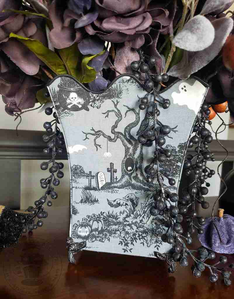 Creepy Container for Halloween Centerpiece