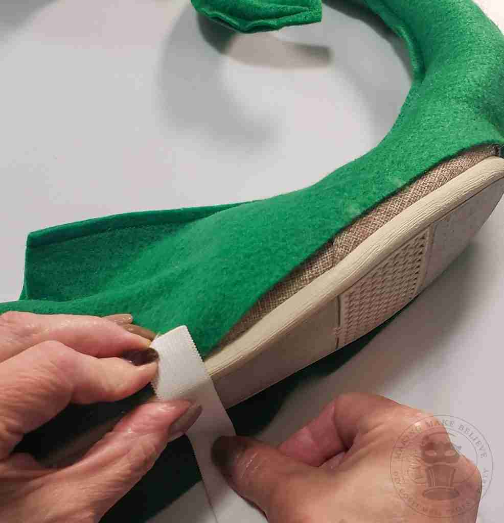Place Elastic and Mark at Arch of Foot
