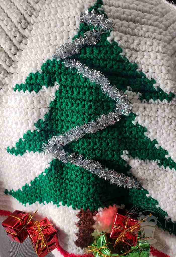 String Garland Onto Christmas Tree Skirt