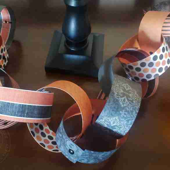 Halloween Paper Chain Garland