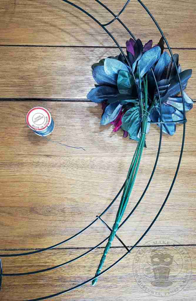 Wire Floral Bunch To Wreath Form
