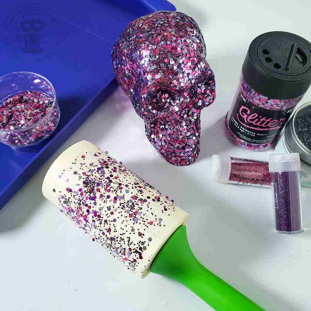 Craft Glitter Tips - Sticky Lint Roller To Contain Glitter