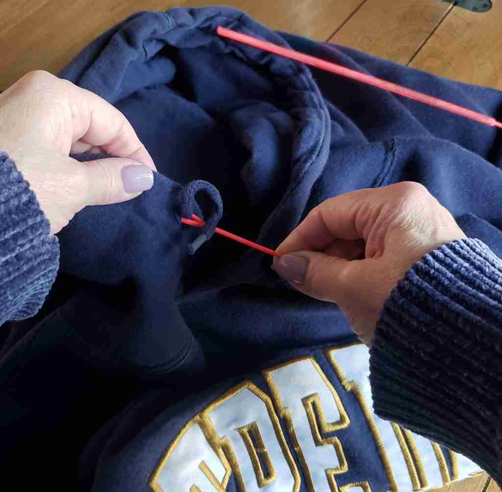 Best Crafting Tools - Clover Pom Maker