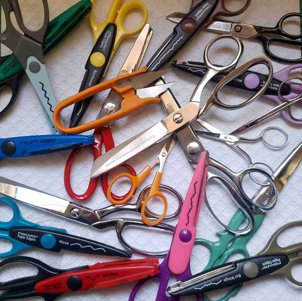 Craft Scissor Pile