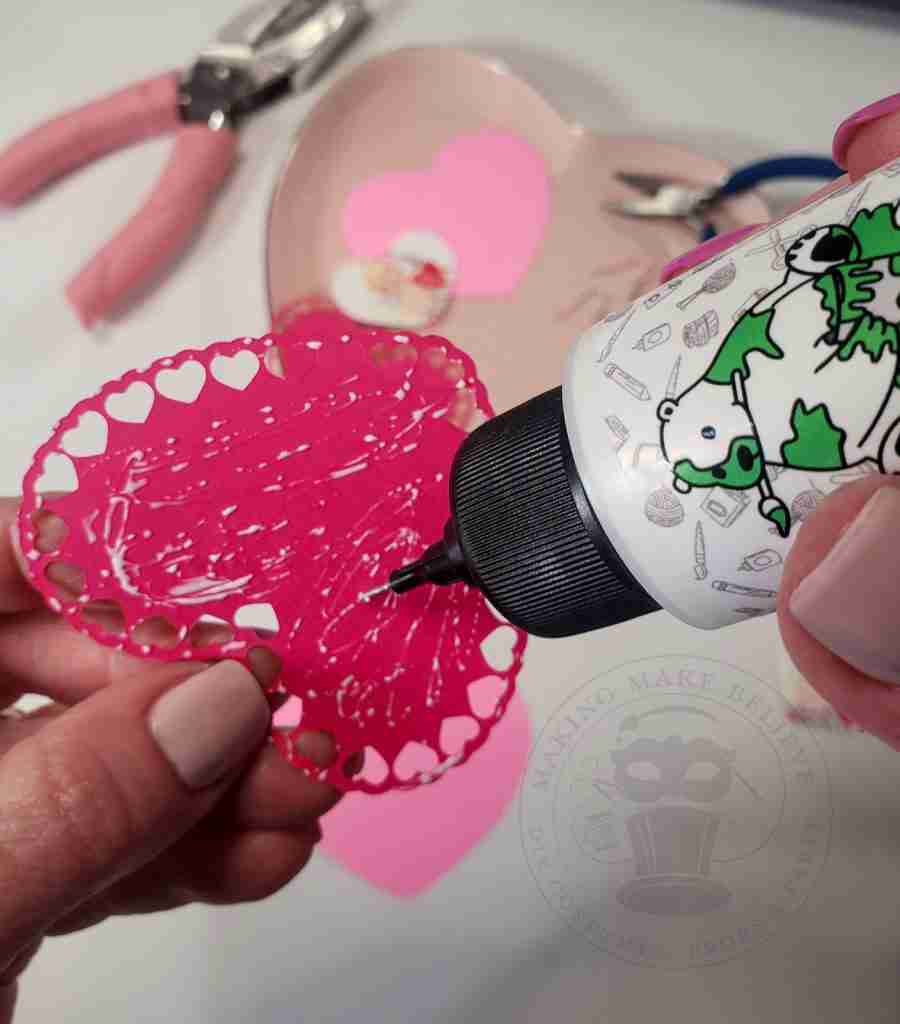 Glue Doily Hearts
