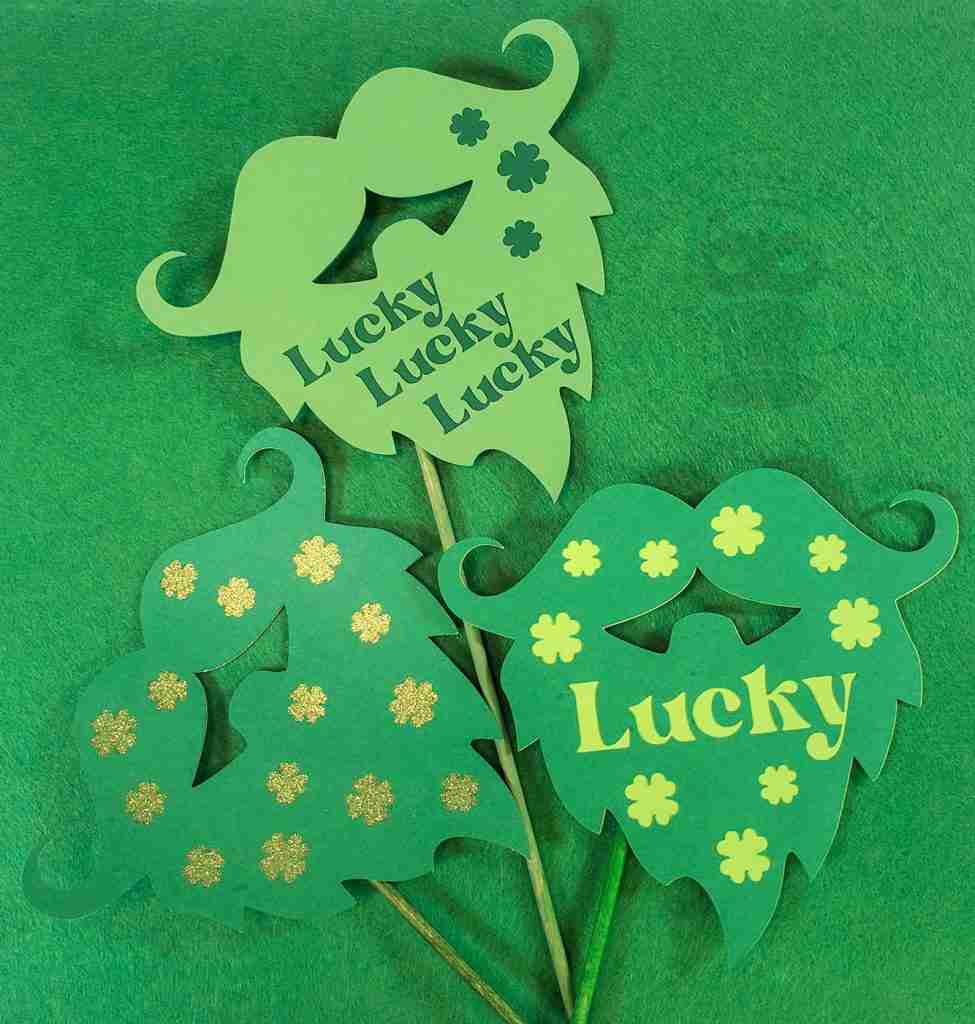Paper Leprechaun Beard Shamrocks