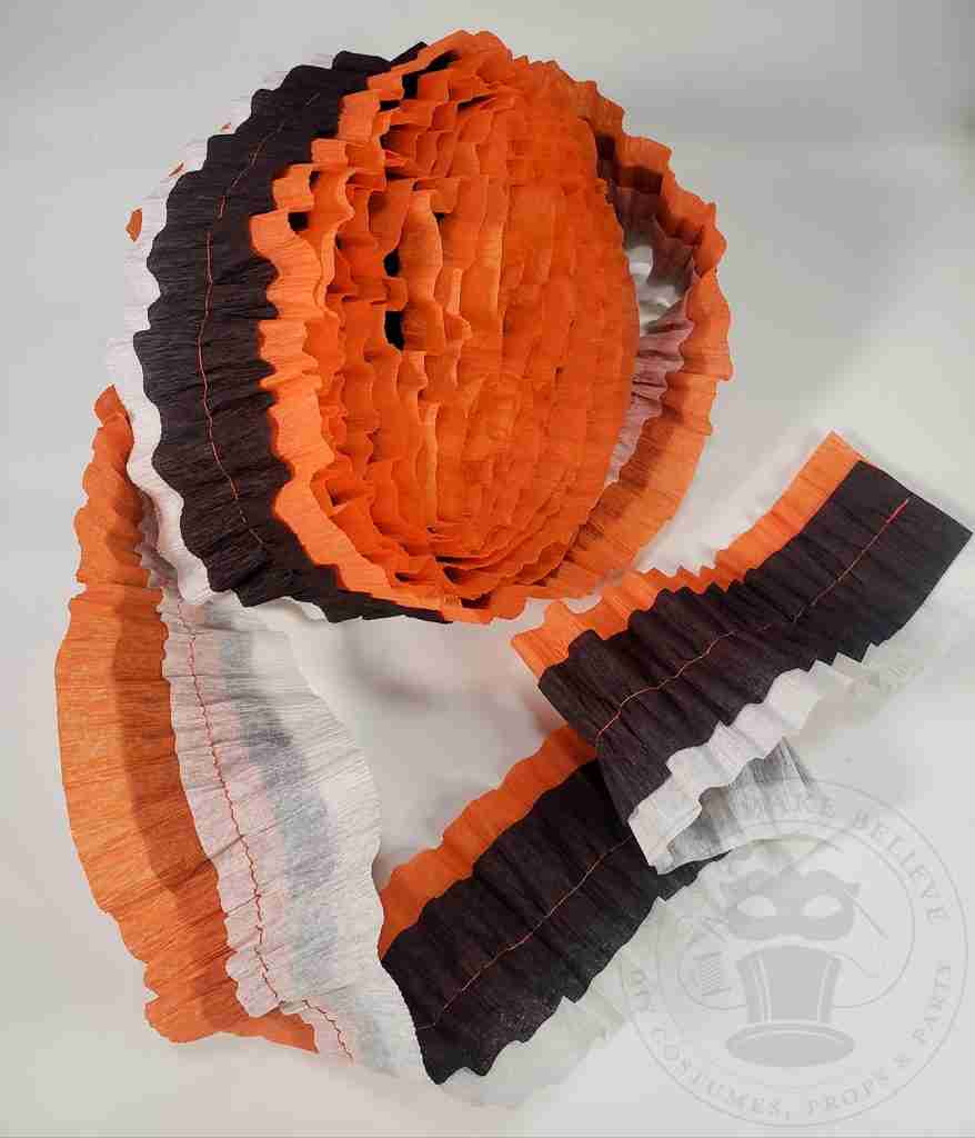 DIY Halloween Crepe Paper Festoon