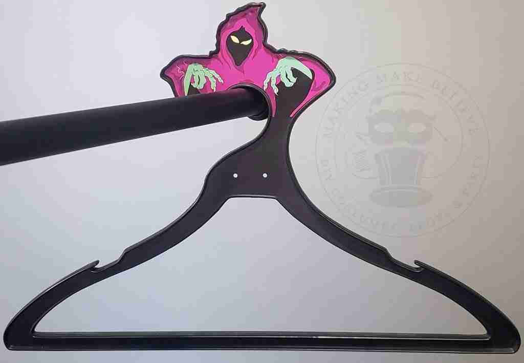 Spooky Style Halloween Hanger