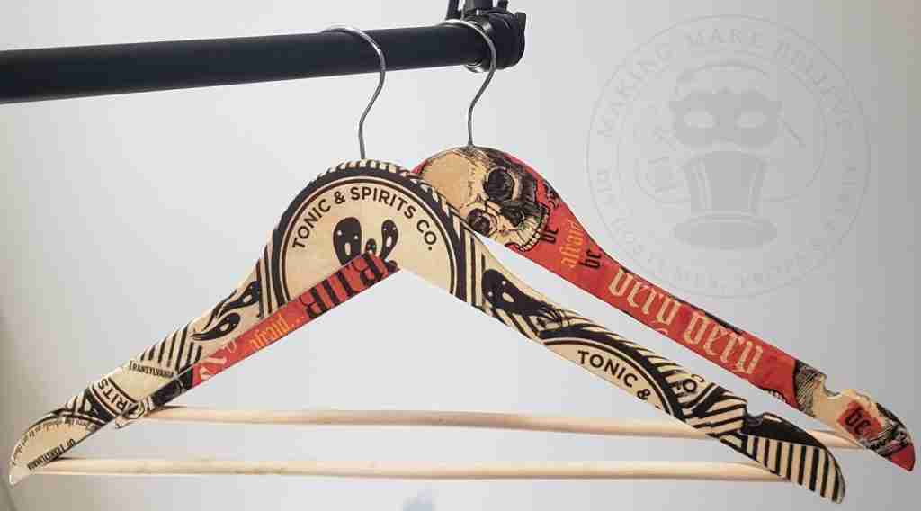 Spooky Style Halloween Haunted Hangers