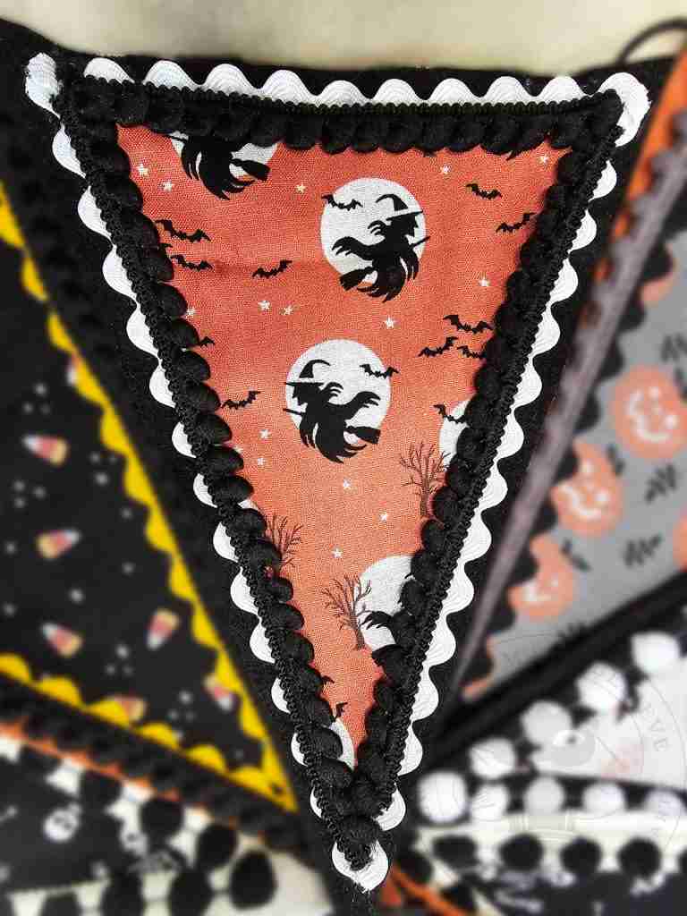 Halloween Pennant Banner
