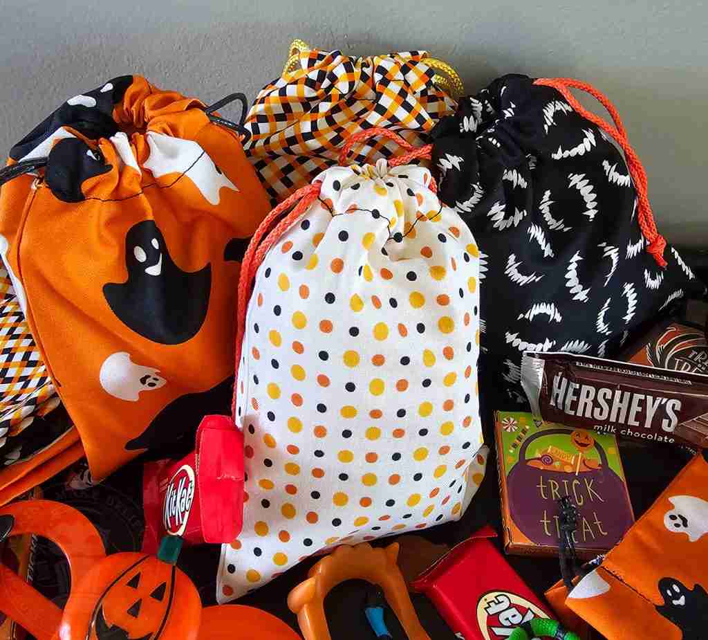 Drawstring Halloween Treat Bags