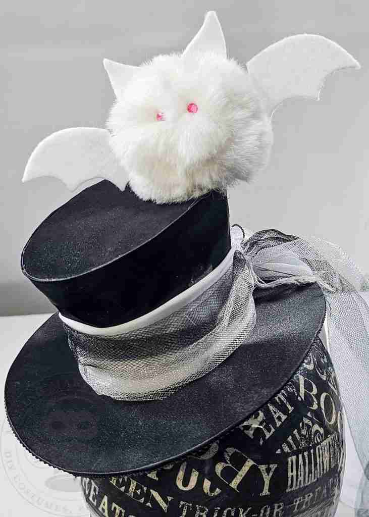 Lady Vampire Hat Hack