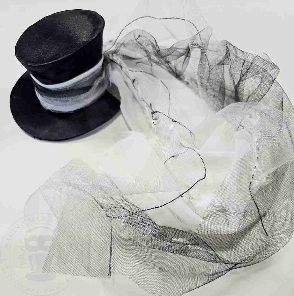 Lady Vampire Hat Hack