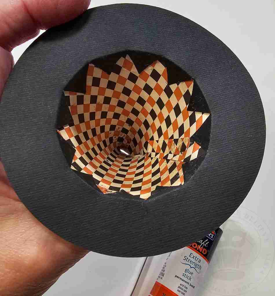 Glue or Tape Brim To Cone