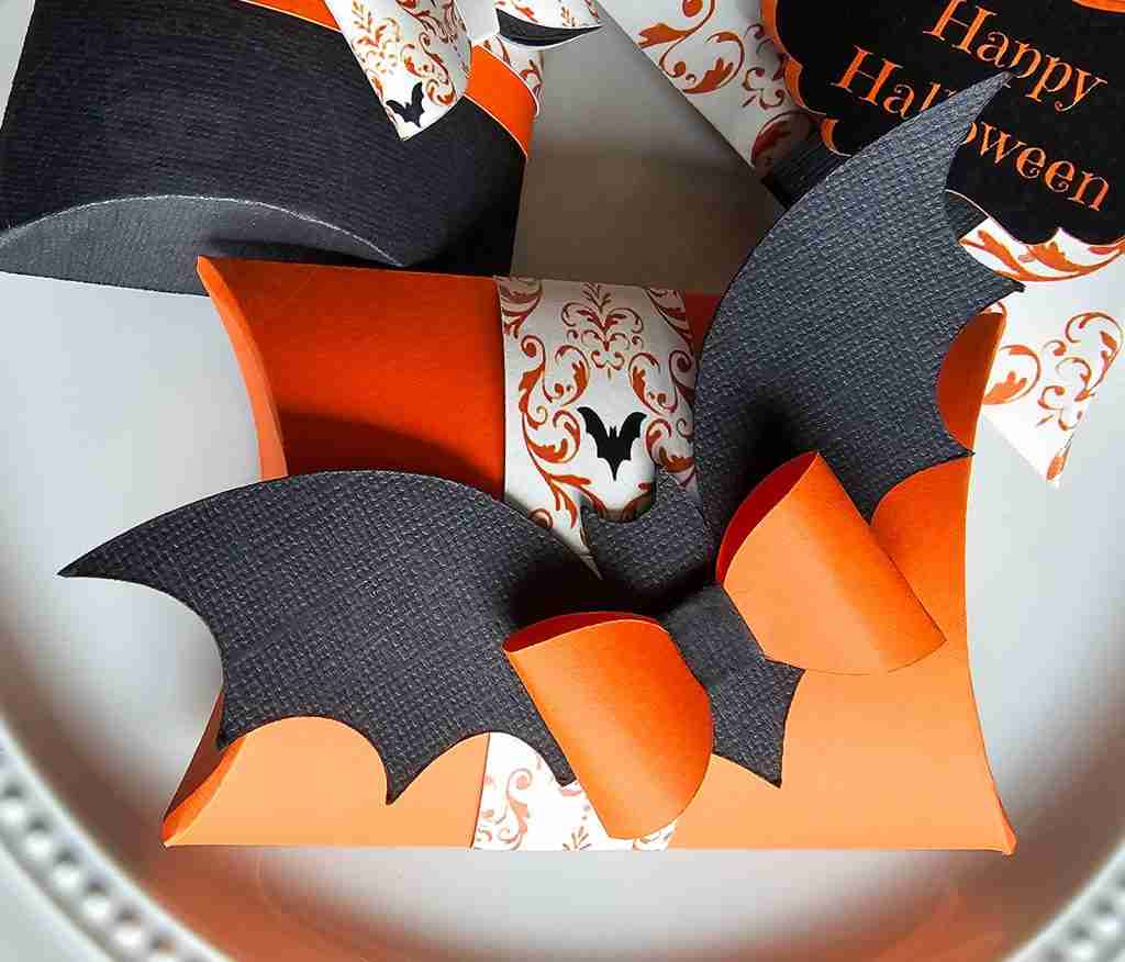 Halloween Pillow Box