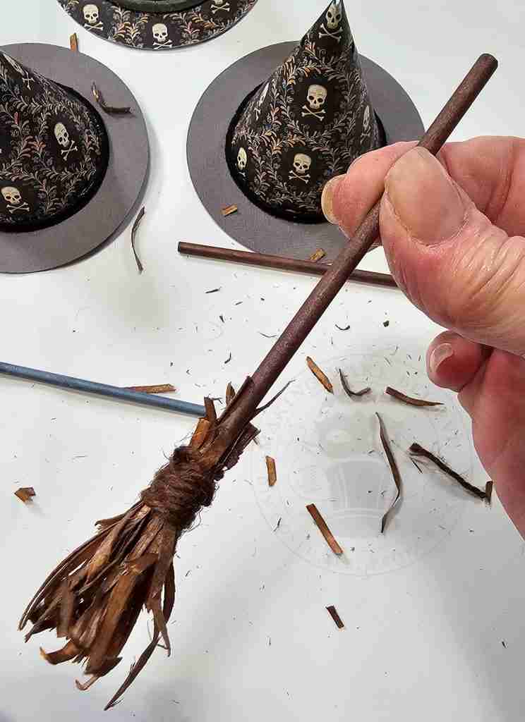 Mini Broom