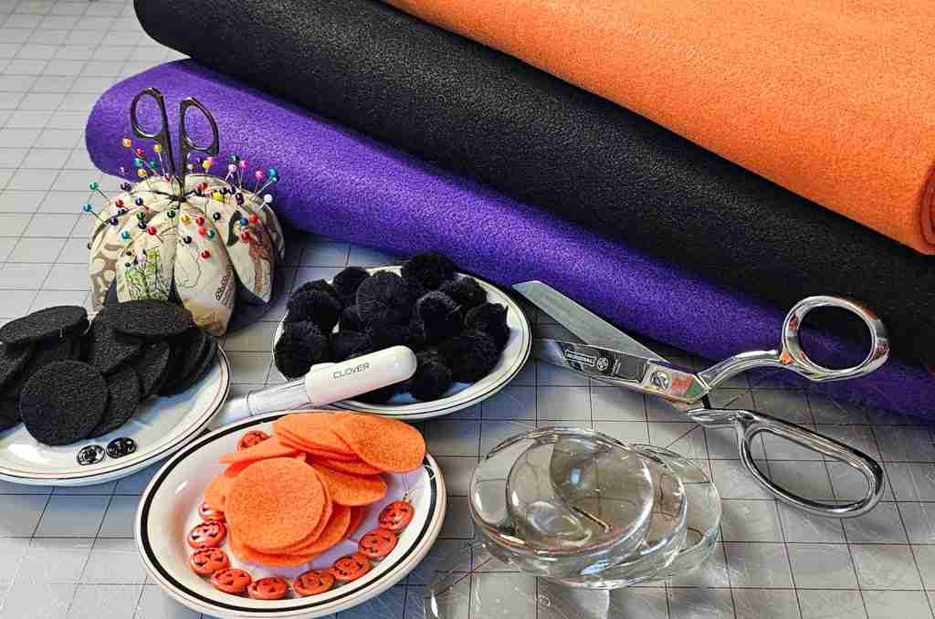 Jester Clown Collar Supplies