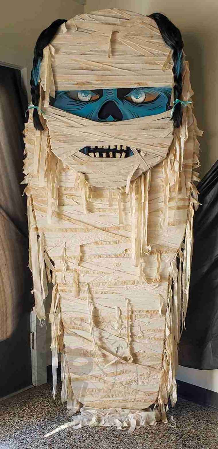 Oversize Halloween Mummy Prop Display