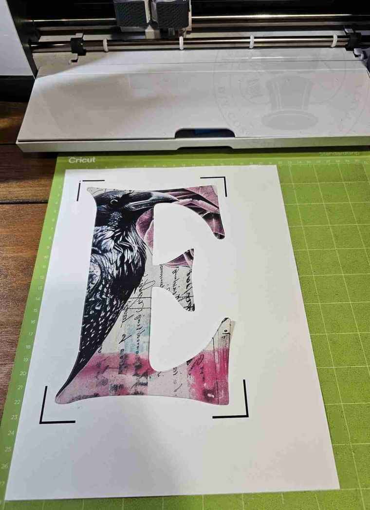 Letter Cut Using Cricut Print-Then-Cut