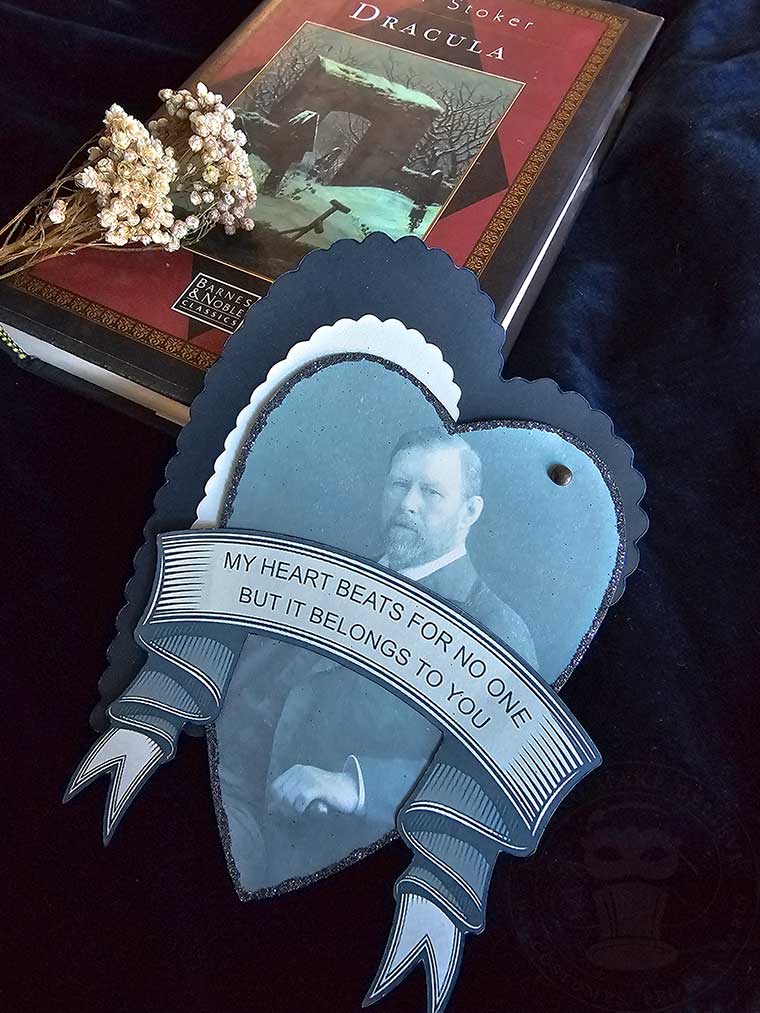 Bram Stoker Dracula Gothic DIY Valentine