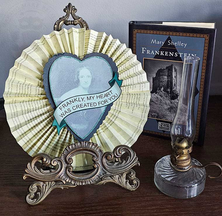 Shelley Horror Novel Valentine Decor