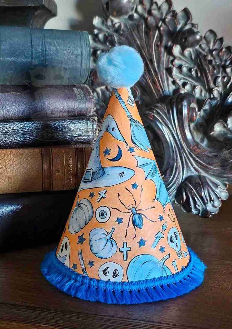 Light hand-colored Halloween party hat
