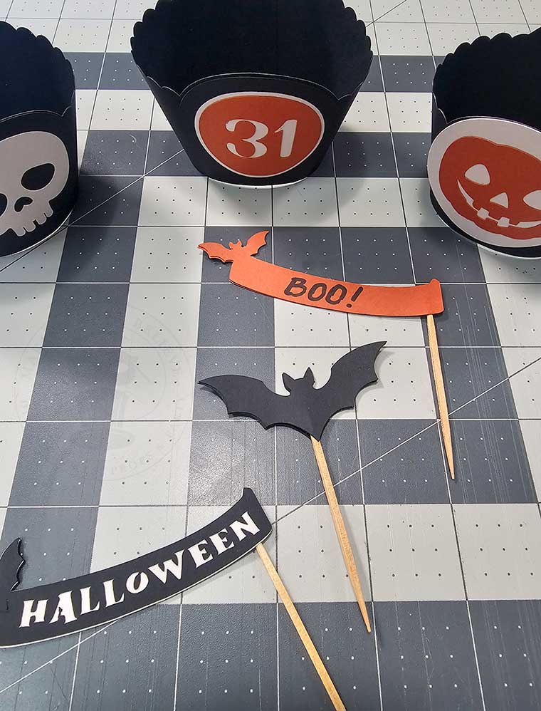 DIY Halloween cupcake picks