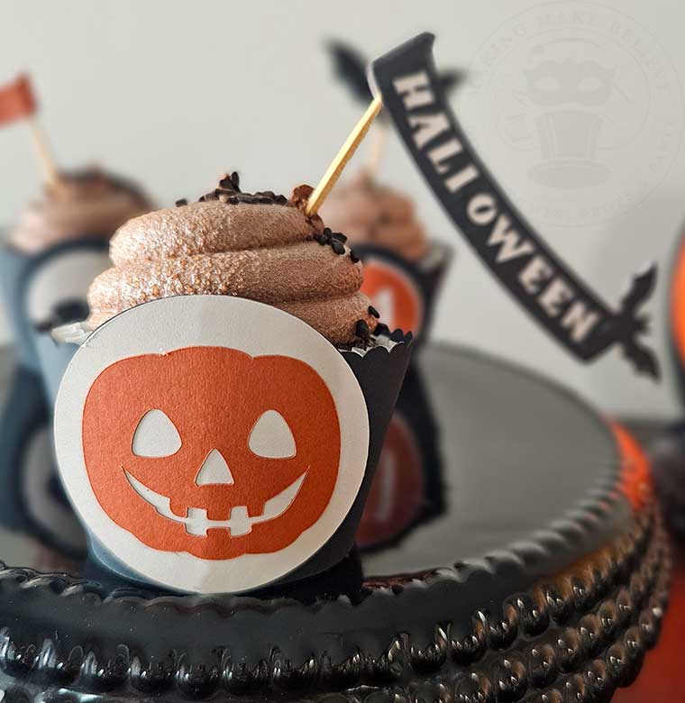 DIY Halloween cupcake wrappers and picks