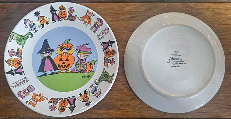 Halloween plates - Goblins by Ursula Dodge