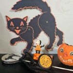 Vintage Inspired Jointed Scaredy Cat