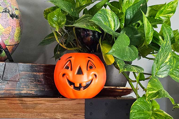 Vintage pumpkin pail