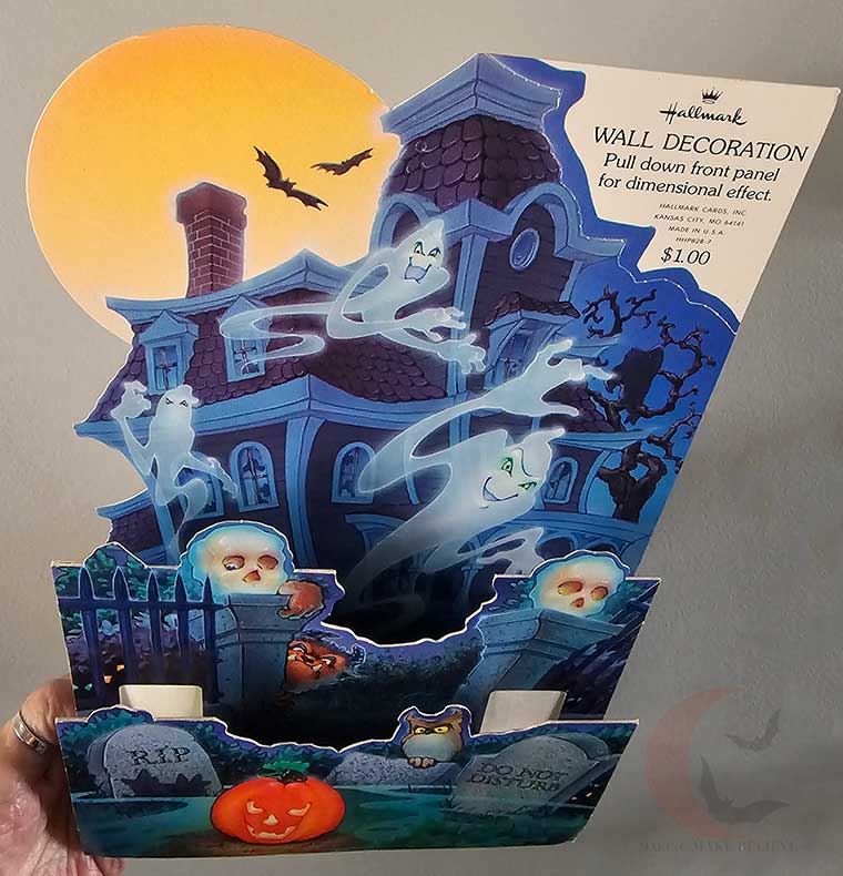 Hallmark dimensional wall decoration