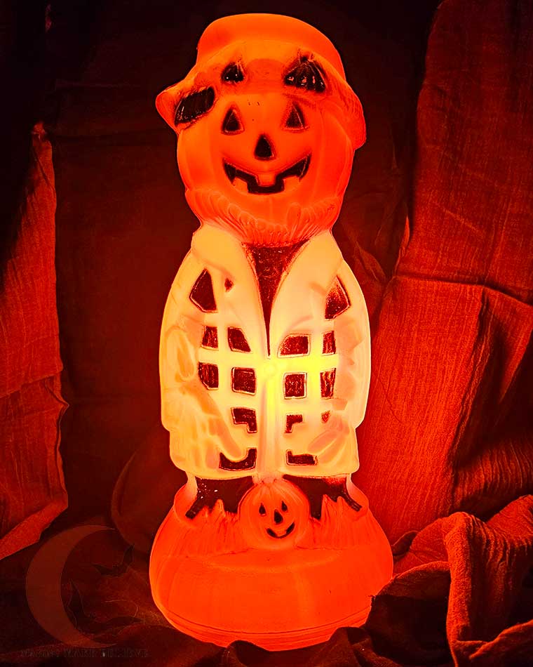 Vintage Bayshore Scarecrow Blow Mold Light Up