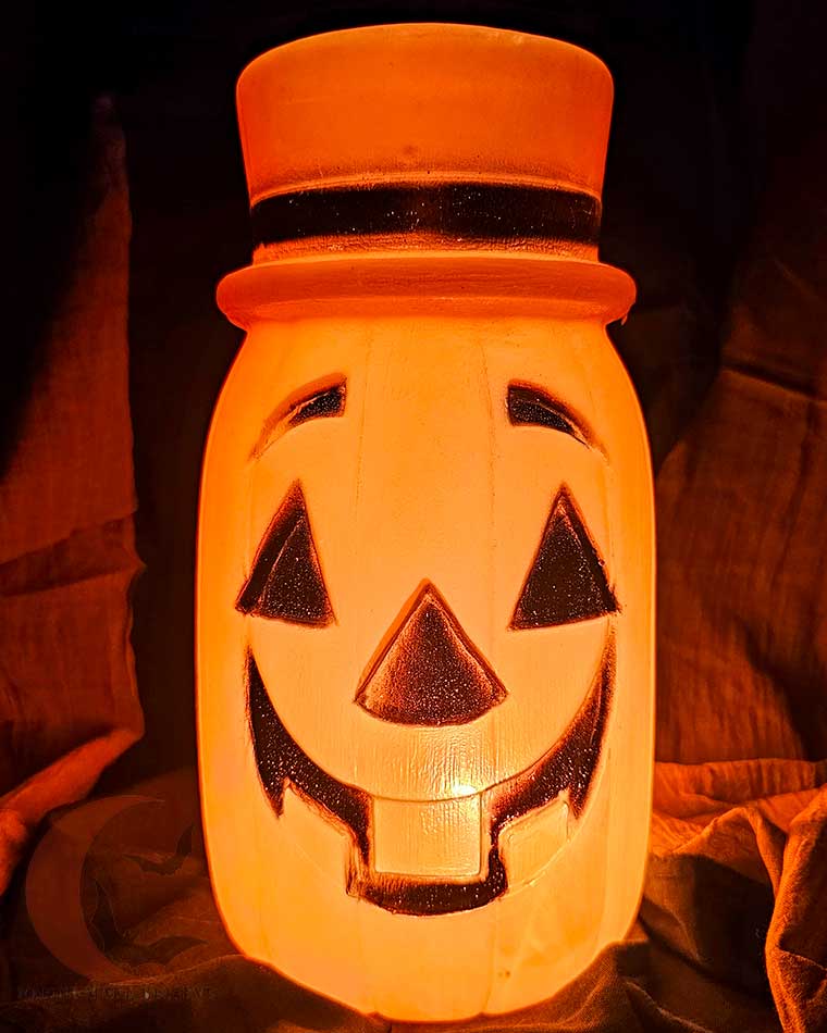 Vintage Bayshore Top Hat Pumpkin Blow Mold Light Up